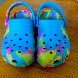 Crocs, child’s 8, multi-color